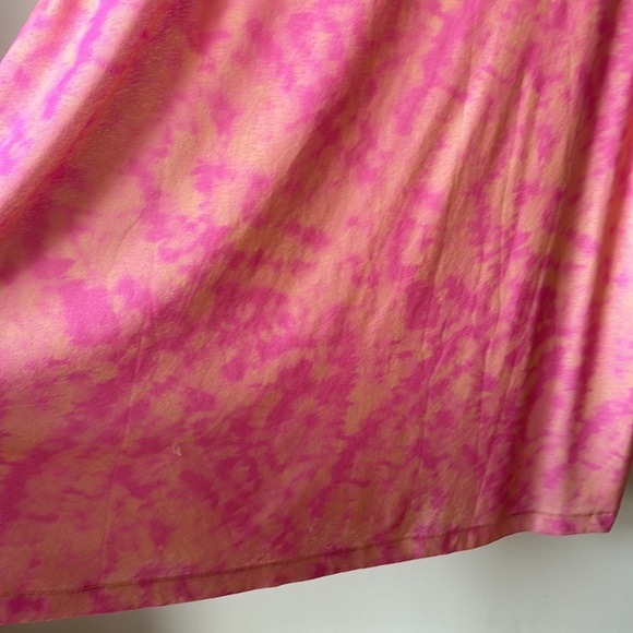 Pink tie die dress - Picture 6 of 10